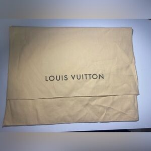 Louis Vuitton Cotton Dust Bag in Light Beige